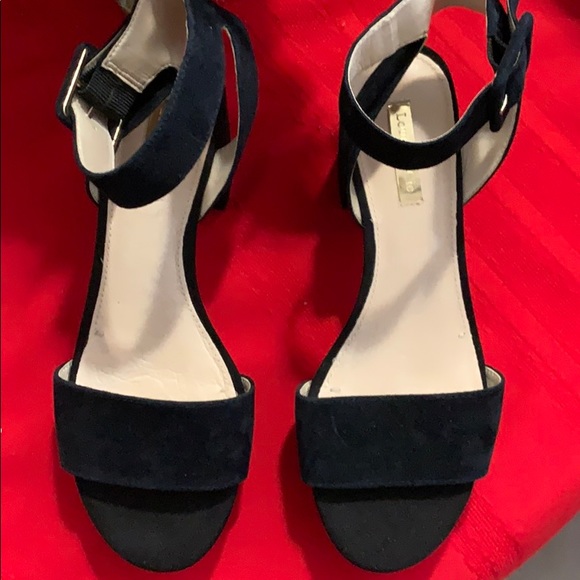Louise et Cie black Sandals- New - Picture 2 of 9